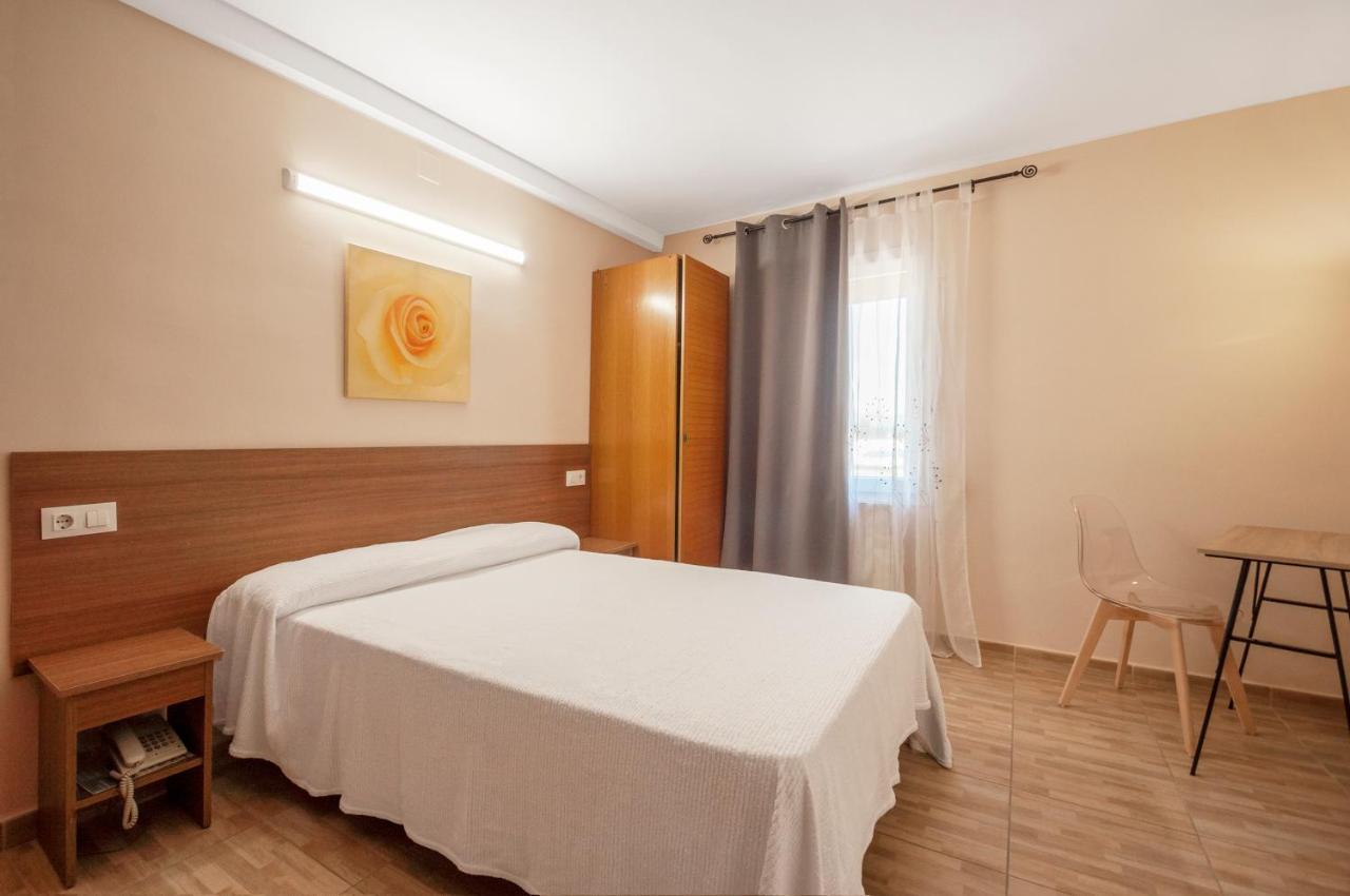 Hotel Silvia 엠푸리아브라바 외부 사진