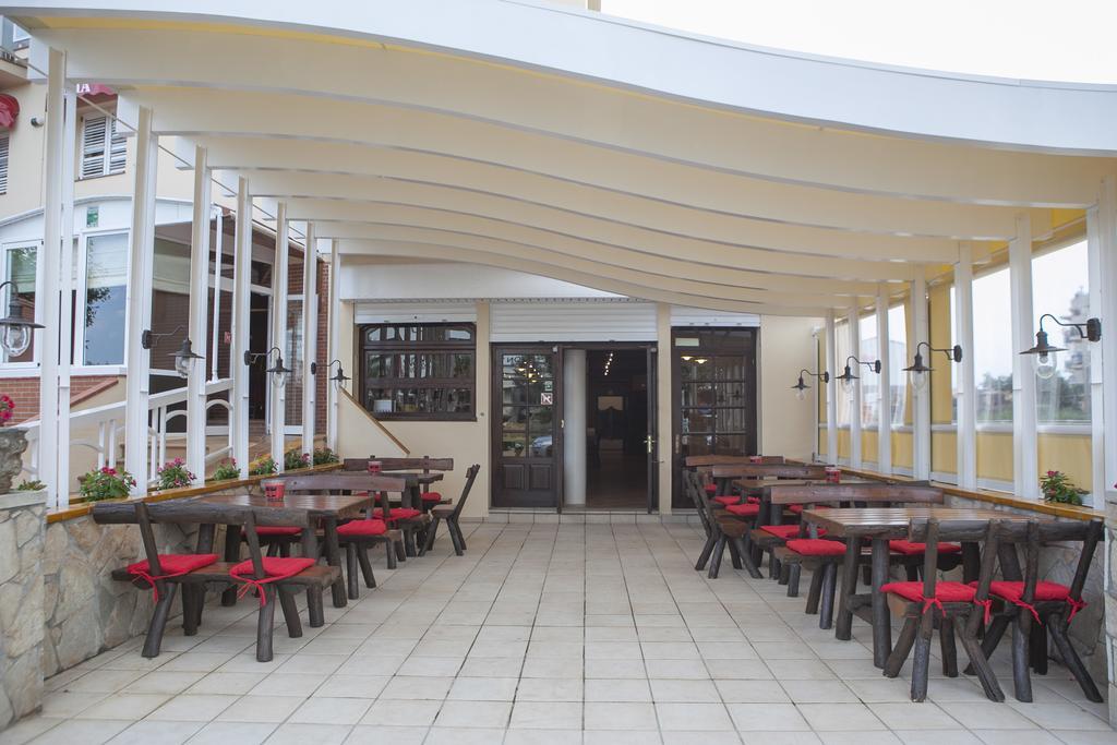 Hotel Silvia 엠푸리아브라바 외부 사진