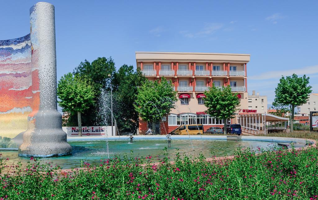 Hotel Silvia 엠푸리아브라바 외부 사진